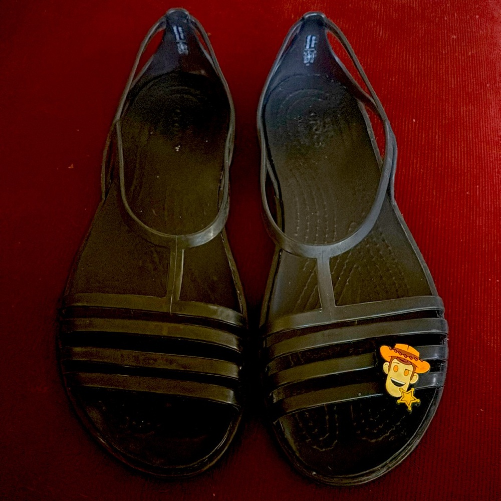 Crocs black size 7 removable woody pin